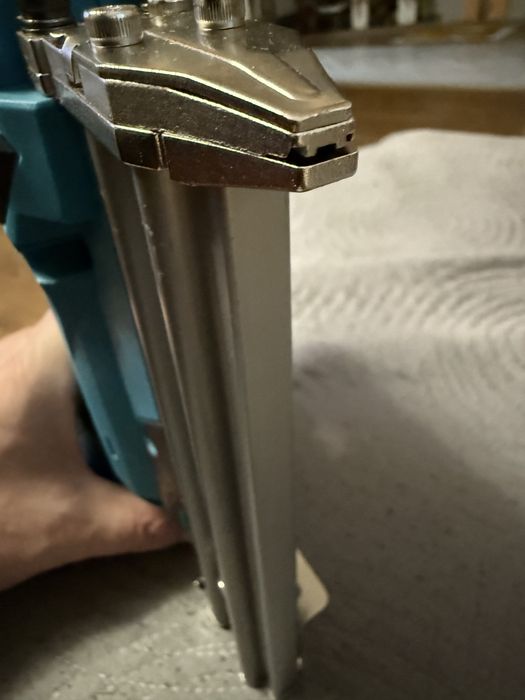 Pistolet do gwoździ