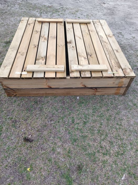 Sprzedam piaskownice zamykana