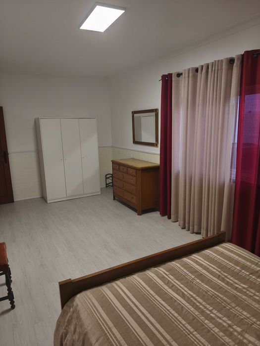 Quarto para estudante