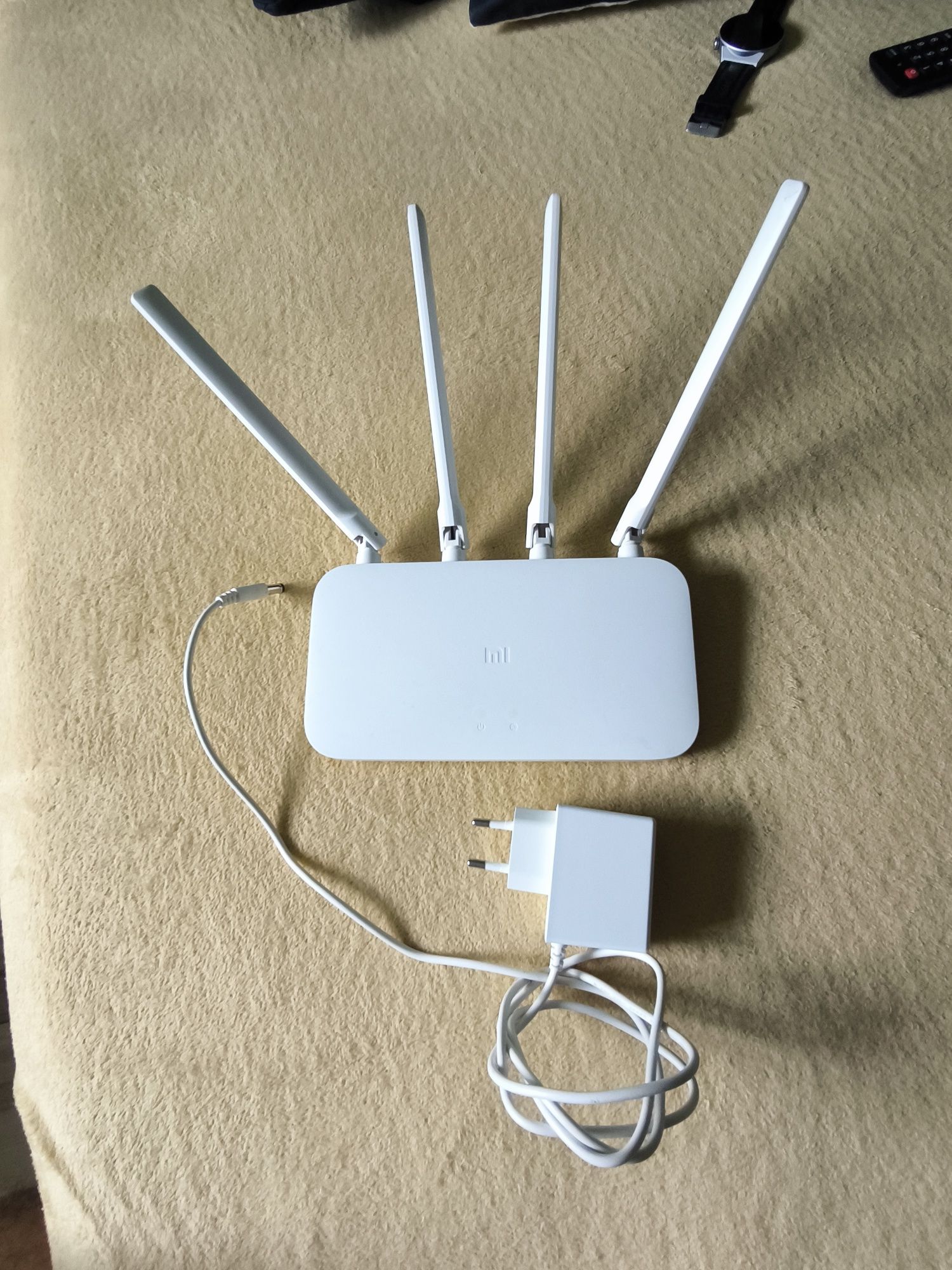 Маршрутизатор Xiaomi Mi WiFi Router 4A R4AC (DVB4230GL) WiFi5 / AC1200