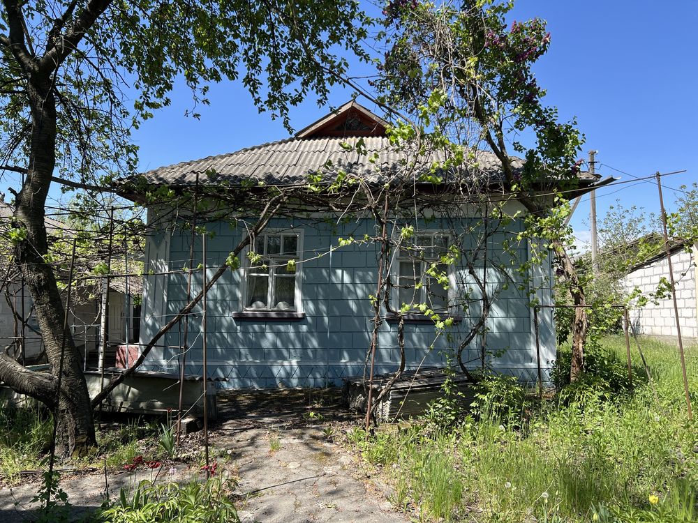 Продаж добротного будинку,поблизу річки!