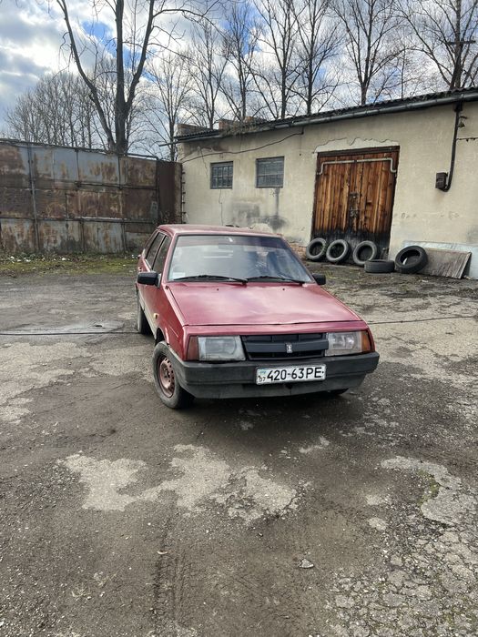 Ваз 2109.           .