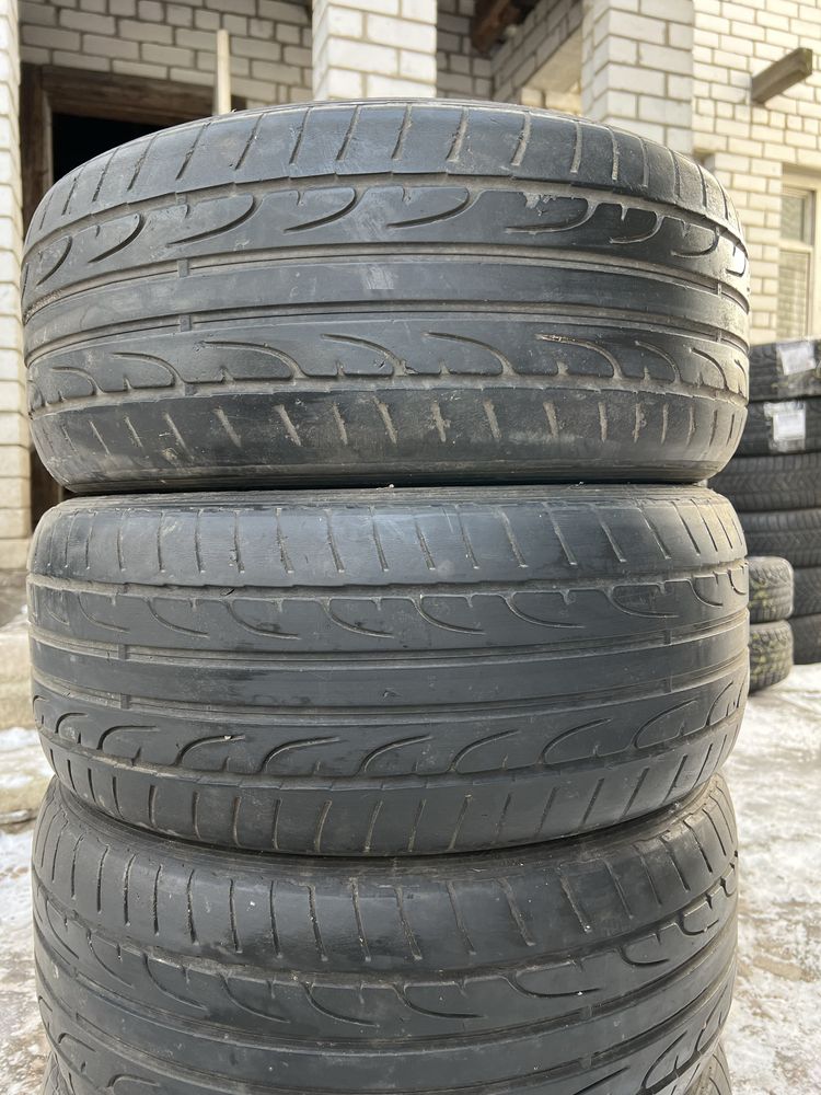 Комплект Dunlop 215/45/16