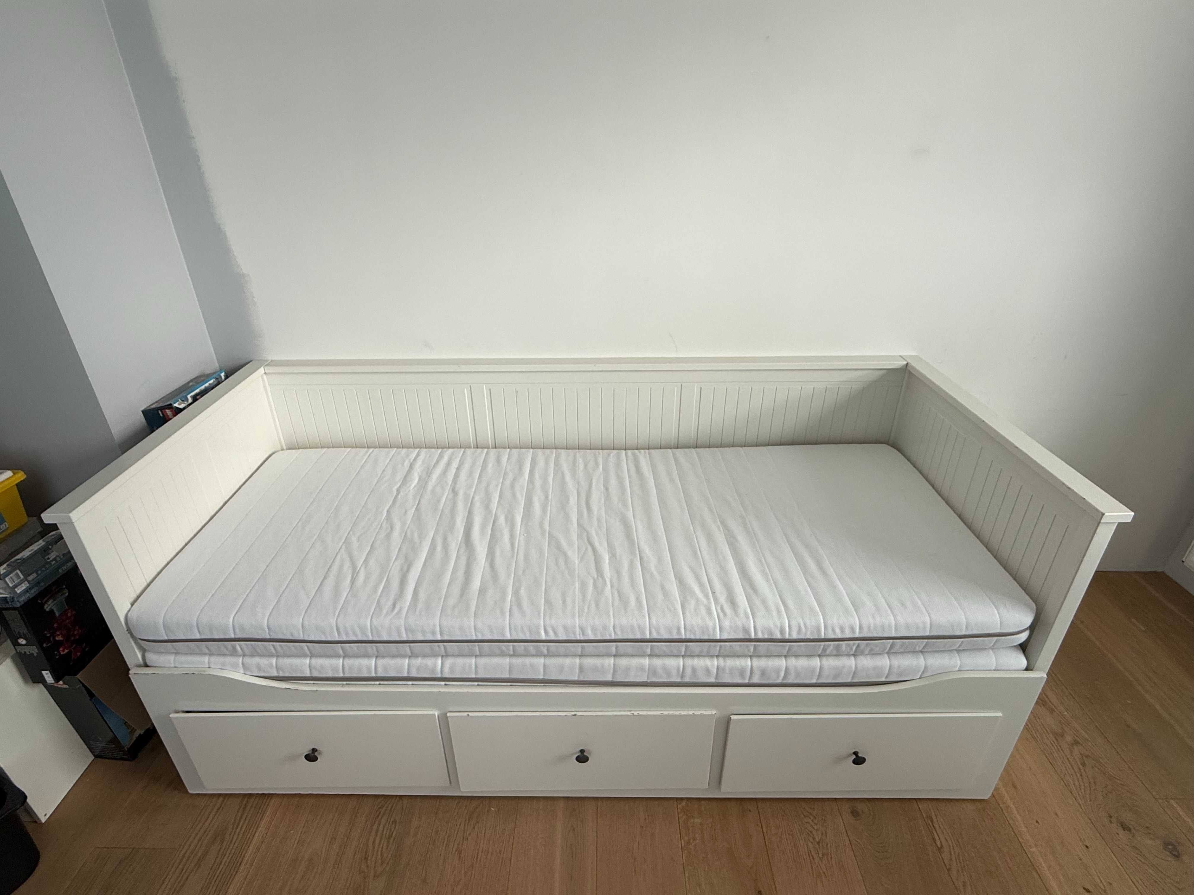 lozko ikea Hemnes biale