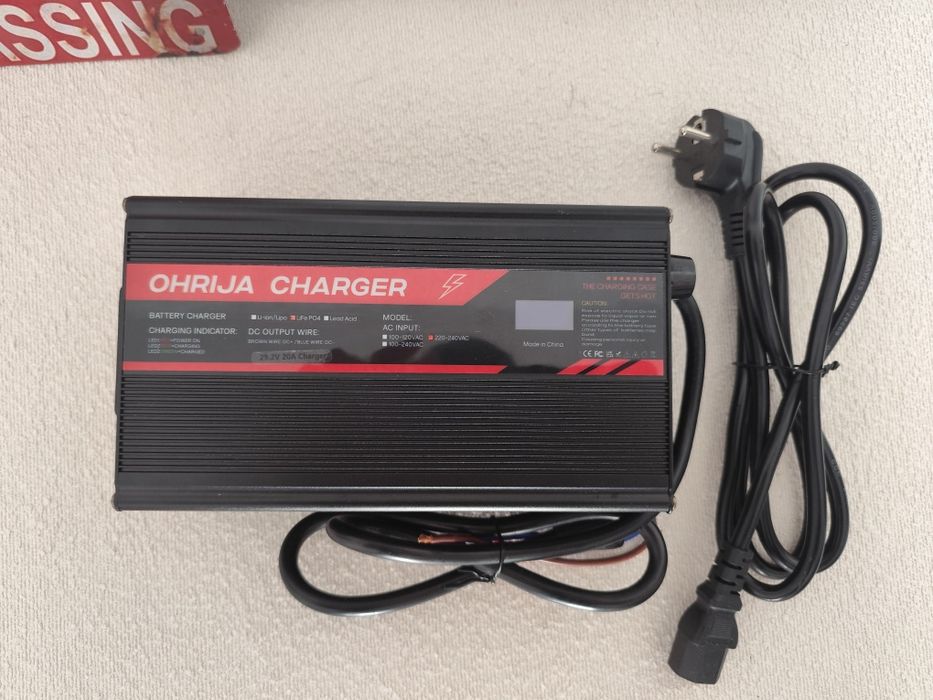 Carregador de baterias OHRIJA, 20V novo