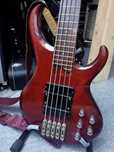 Gitara basowa 5 strunowa IBANEZ BTB 555 Bartolini MK1