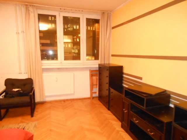 1 pokój 24m2 - ul. Śliska / Rondo ONZ / Metro