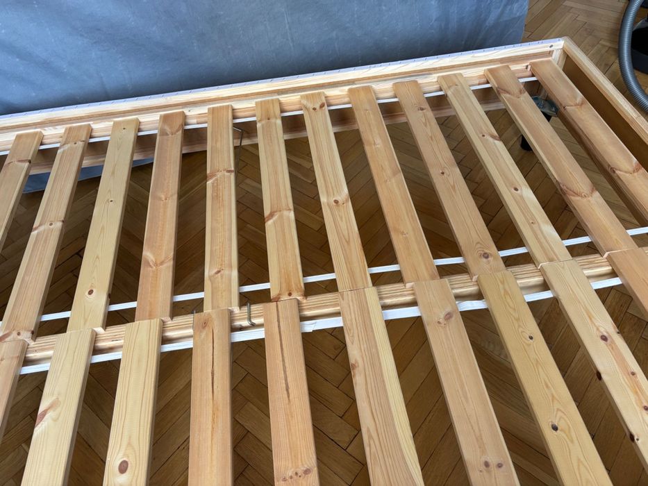 Łóżko 140x200 Ikea z materacem sprężyny kieszeniowe