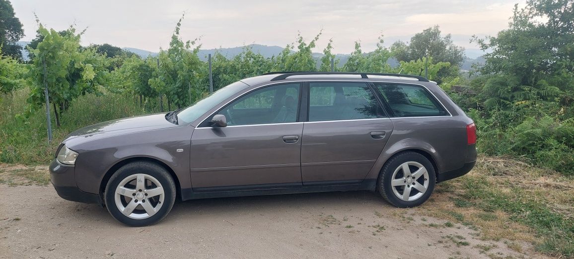Audi a6 2.5 tdi bom estado
