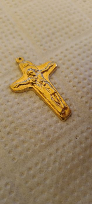 Zawieszka Wisiorek Krzyżyk Mosiądz różne Wzorów