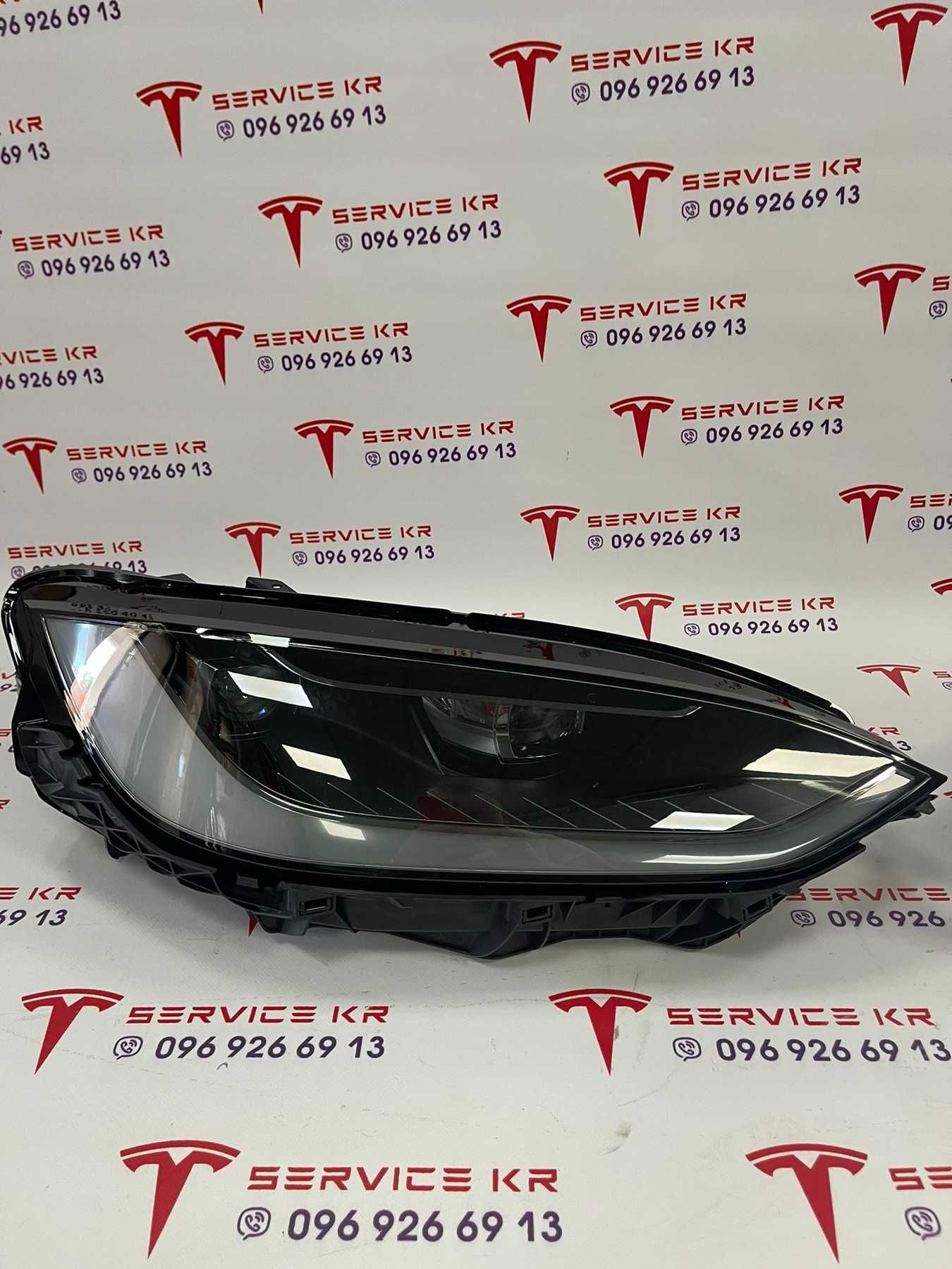 В продаже! Фары передние ЛИНЗА на Tesla Model X 2021+