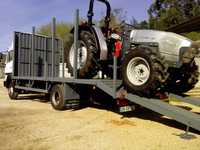 Transporte de tratores, alfaias agricolas e maquinas