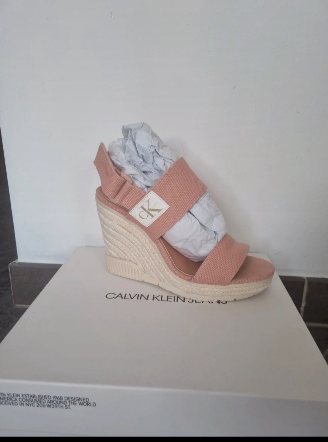 NOWE sandały Calvin Klein