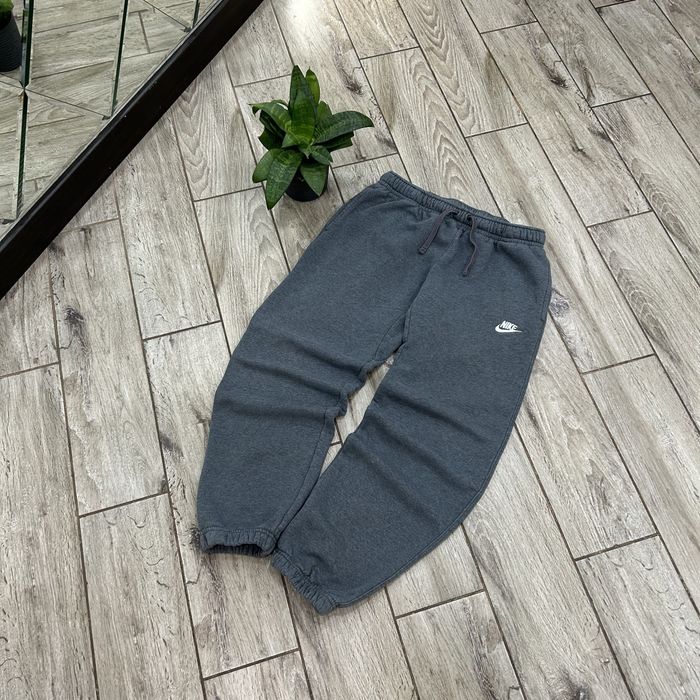 Штани Nike спортивні