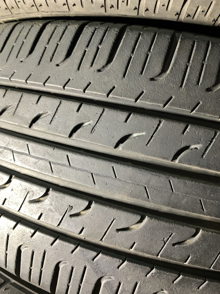 Шини б/у літо 235/55 18 Goodyaer efficient grip suv 4x4