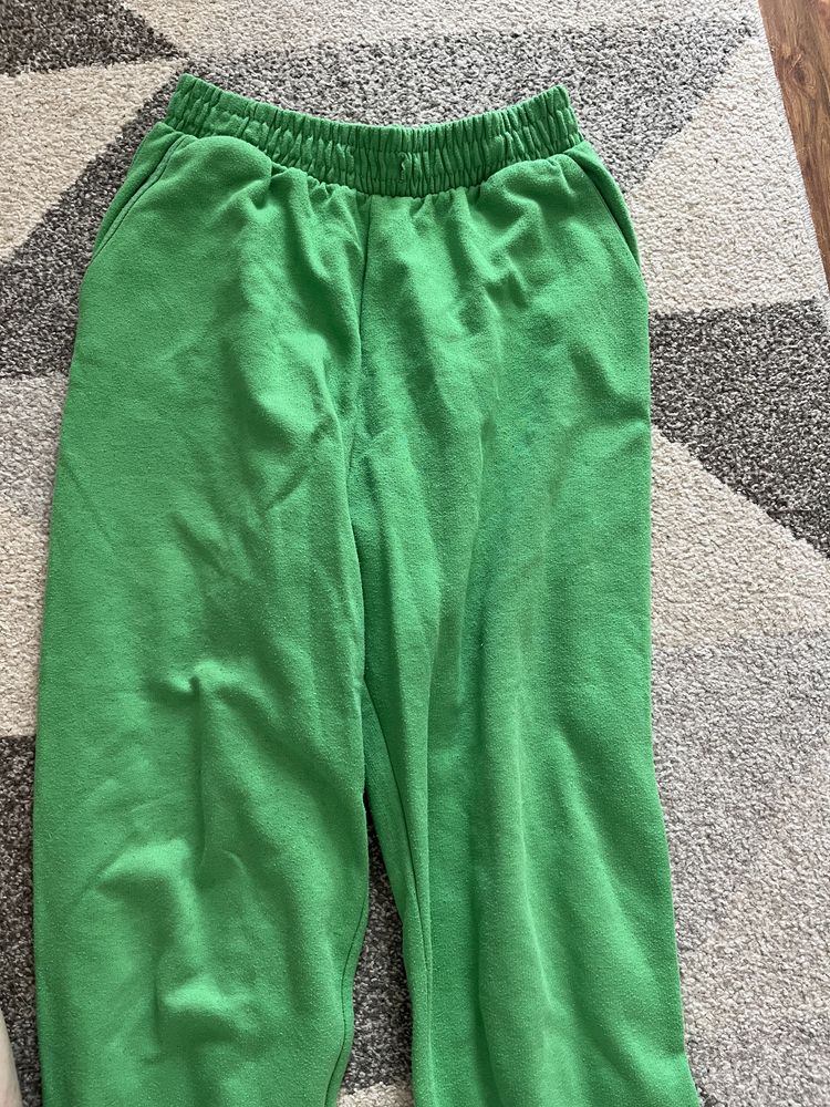 Zielone dresy Zara