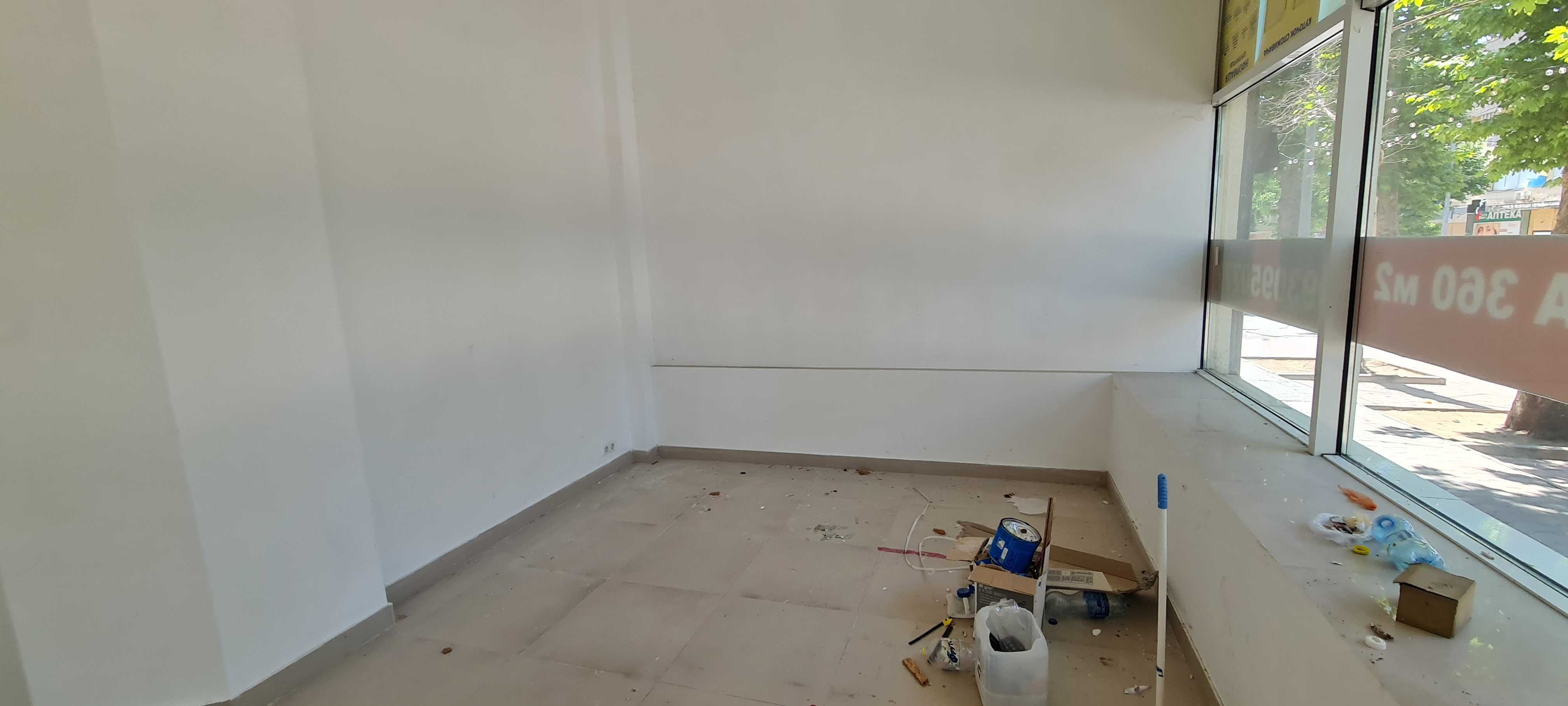 Продаж цокольного приміщення 416 кв.м, Соборна/Вадима Благовістного