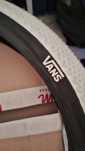 Pneu Vans BMX...