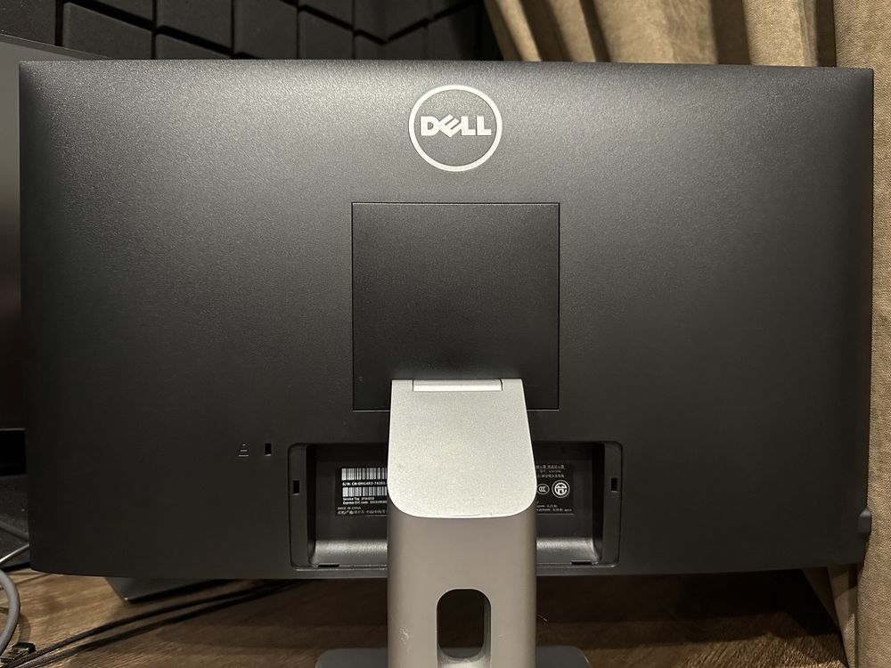 Dell S2415H (безрамочный монитор 24 дюйма)