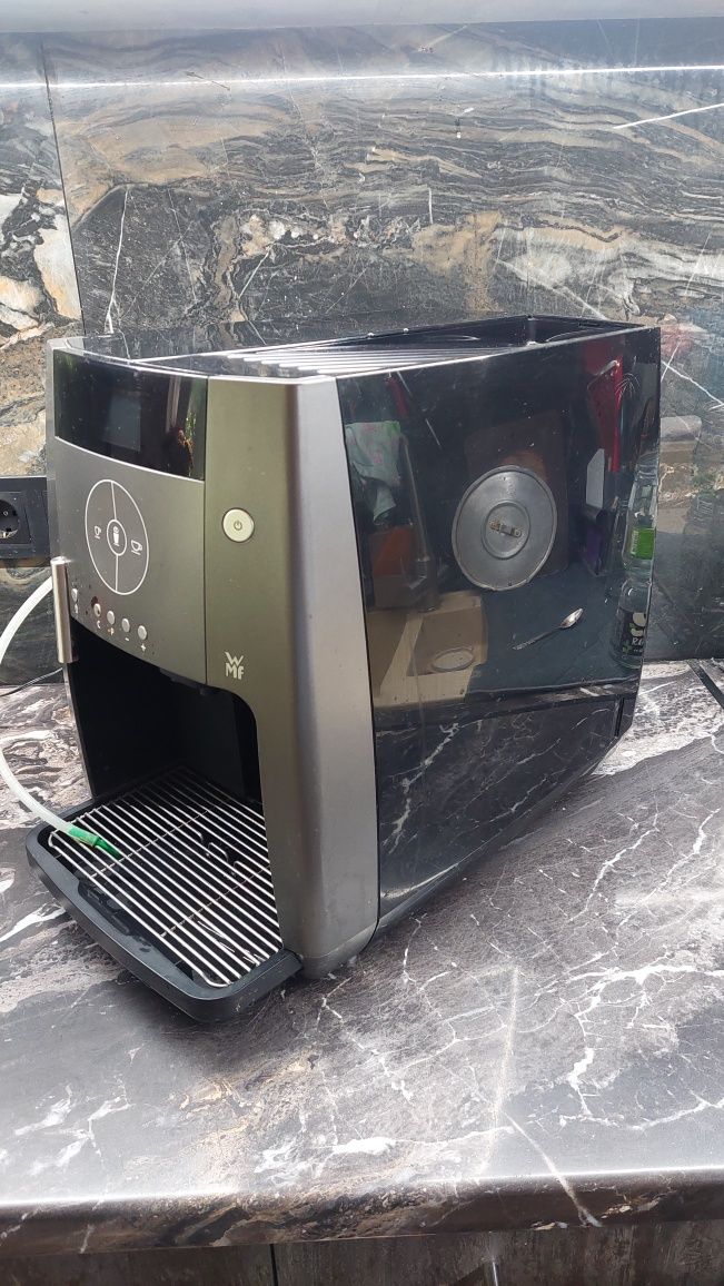 Кофемашина WMF 450 touch кофеварка