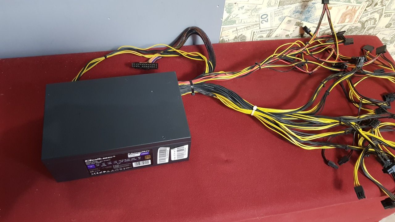 Zasilacz Qoltec Bitcoin Miner ATX 2000 W, 80 Plus Gold