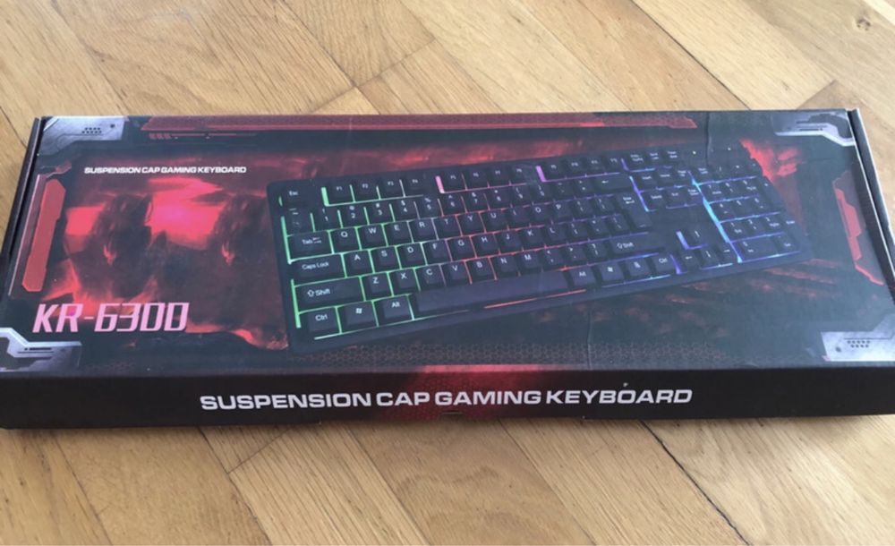 Klawiatura RGB podświetlenie