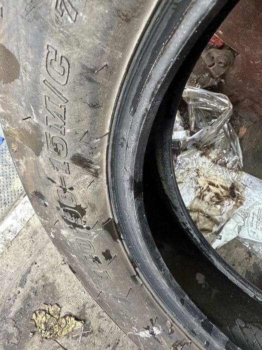 Шини на мотоцикл 140/90 R15