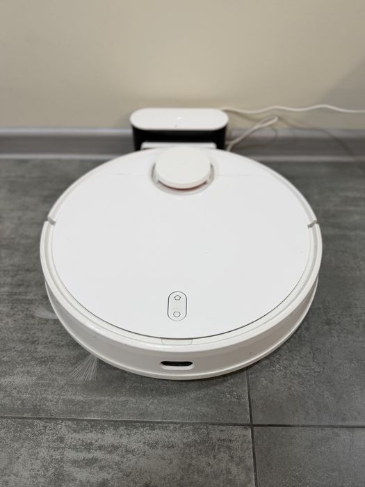Пылесос-робот Xiaomi Mi Robot Vacuum-Mop P