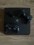 Playstation 4 Pro | PS4 PRO 10.01 System - 2 Pady, BARDZO DOBRY STAN