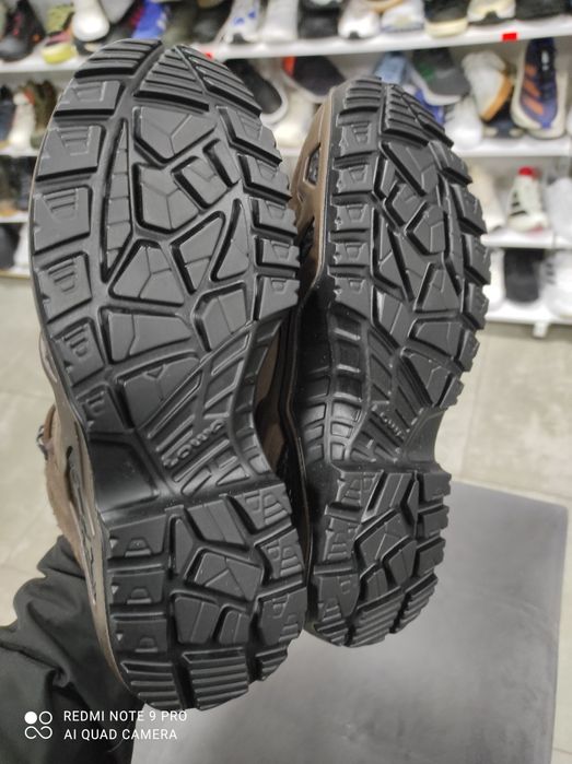 ОРИГІНАЛ 100% Кросівки Черевики Lowa Z-6S GTX C 41 1/2