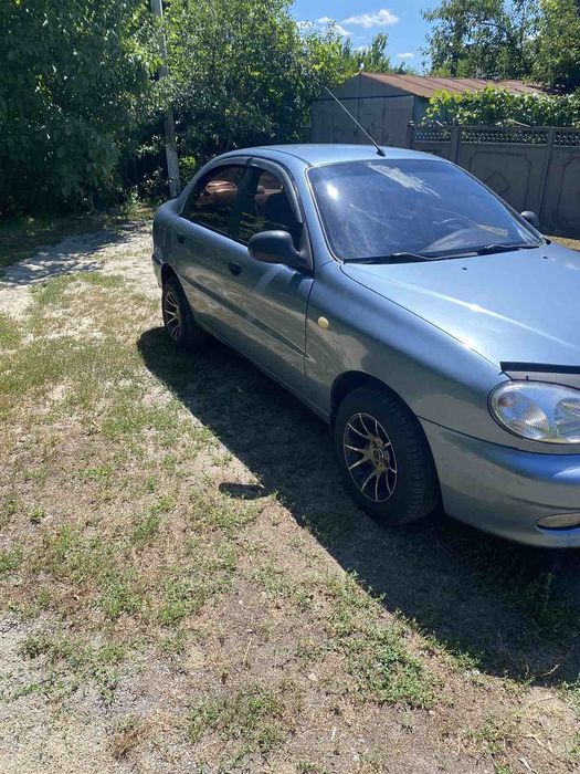 Продам машину Daewoo sens