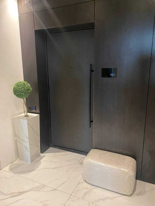 Продаж видової квартири 70 м.кв. Русанівська Гавань