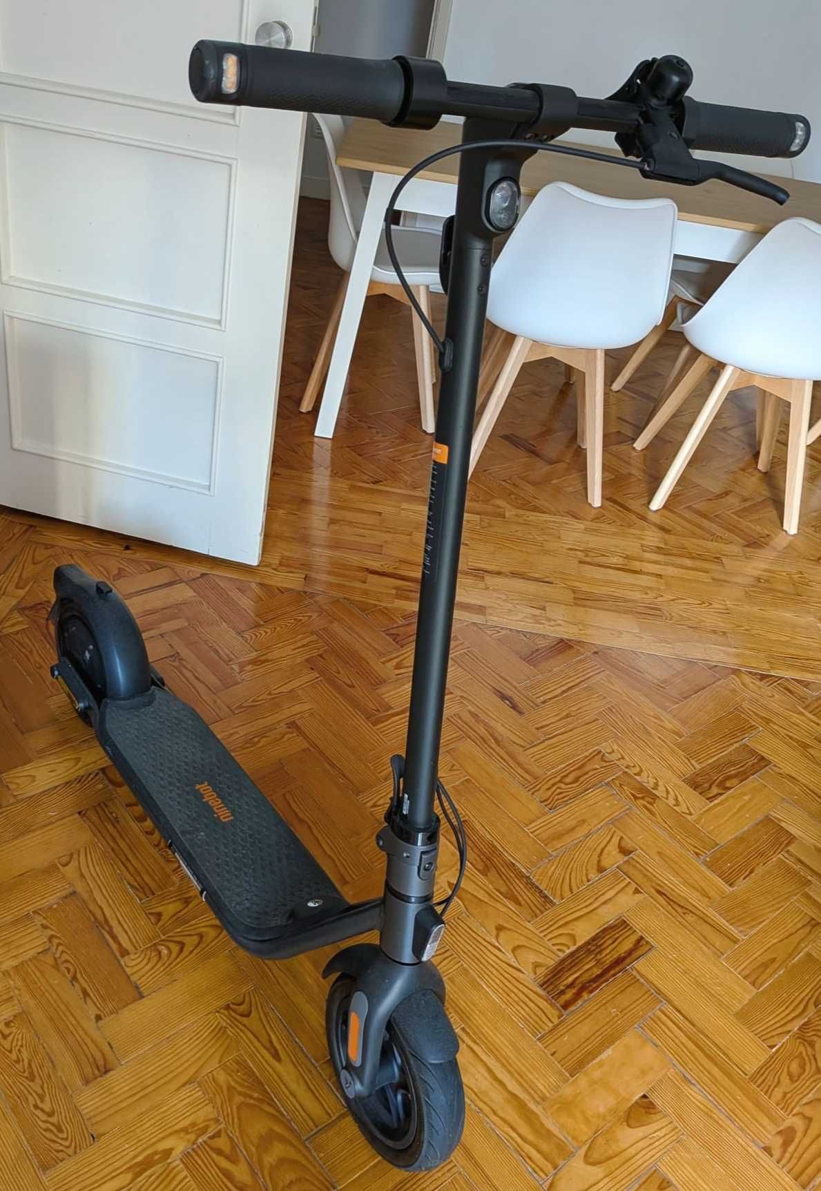 Trotinete eléctrica como nova
