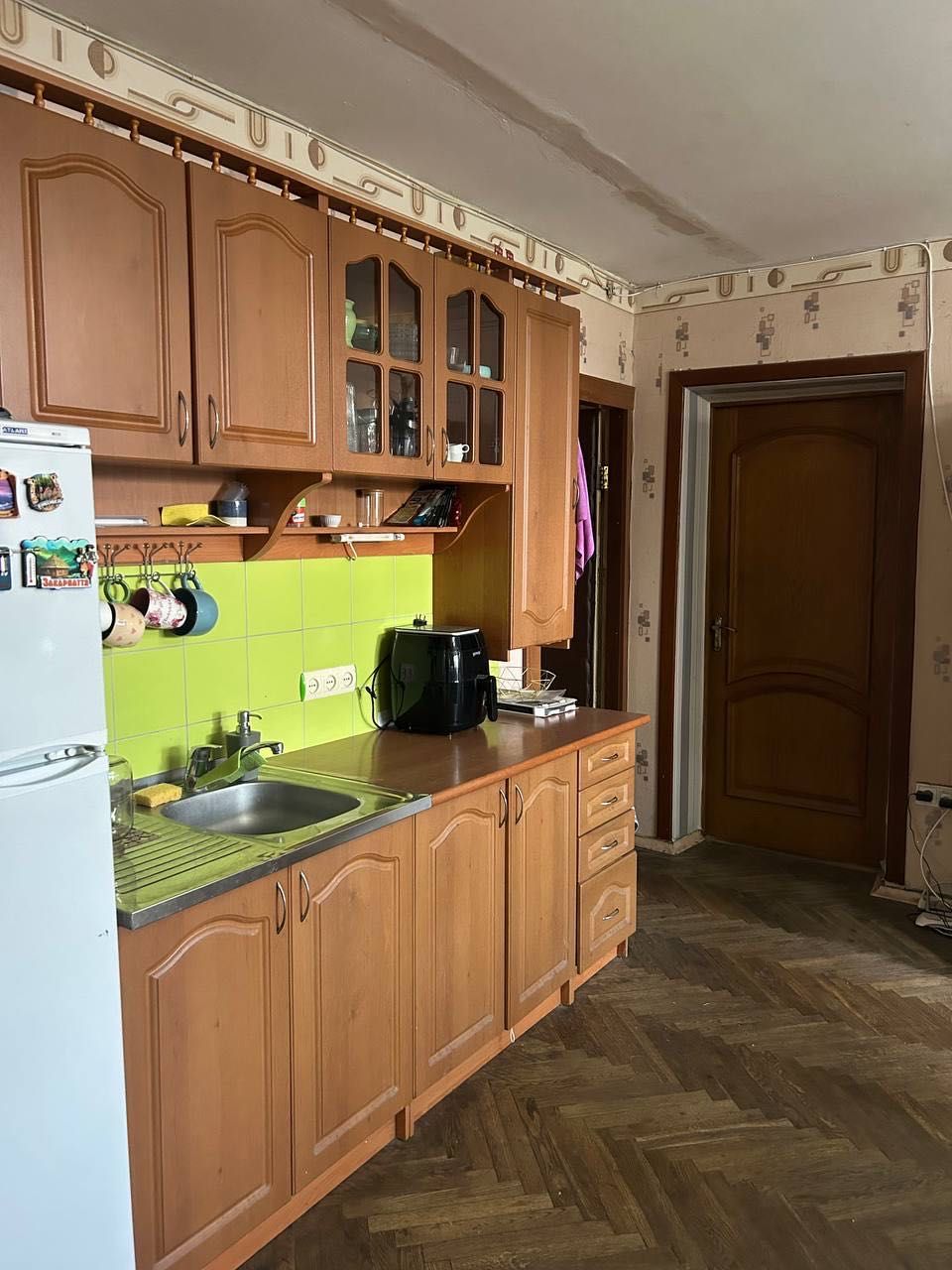 Продаж кімнати в гуртожитку