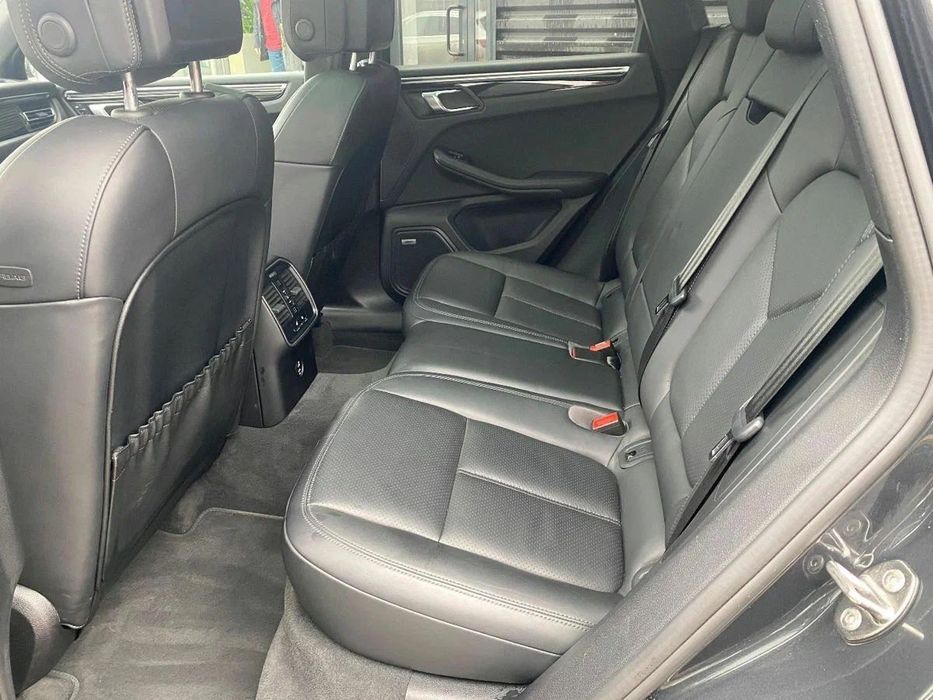 Porsche Macan 2022
