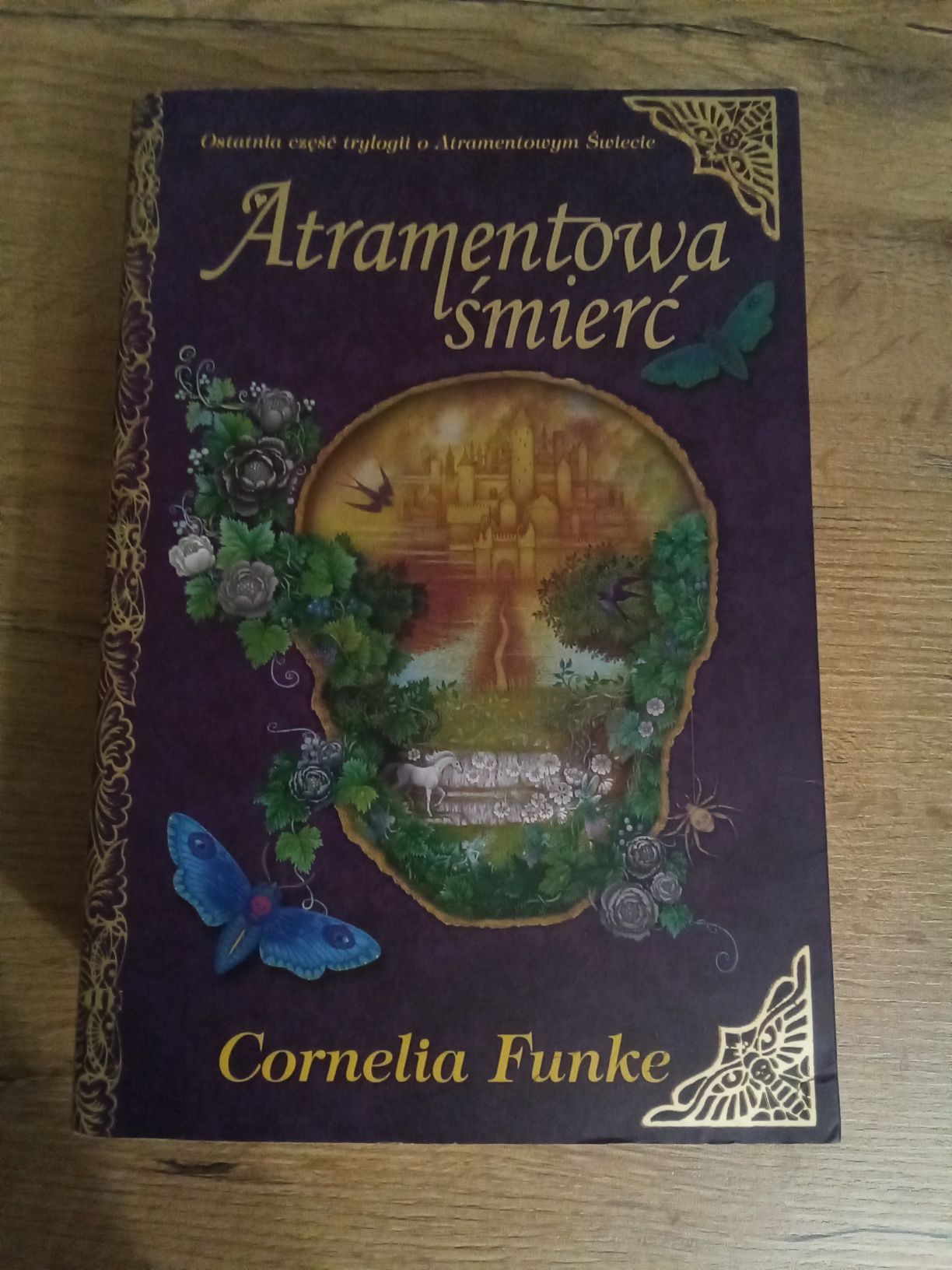 Atramentowa śmierć Cornelia Funke KG