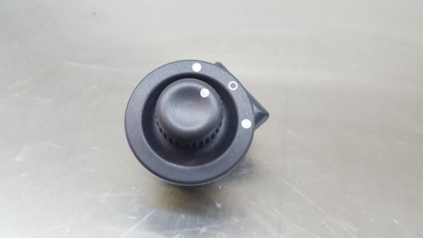 Comando / botão / interruptor multifunções SMART ForFour (453)