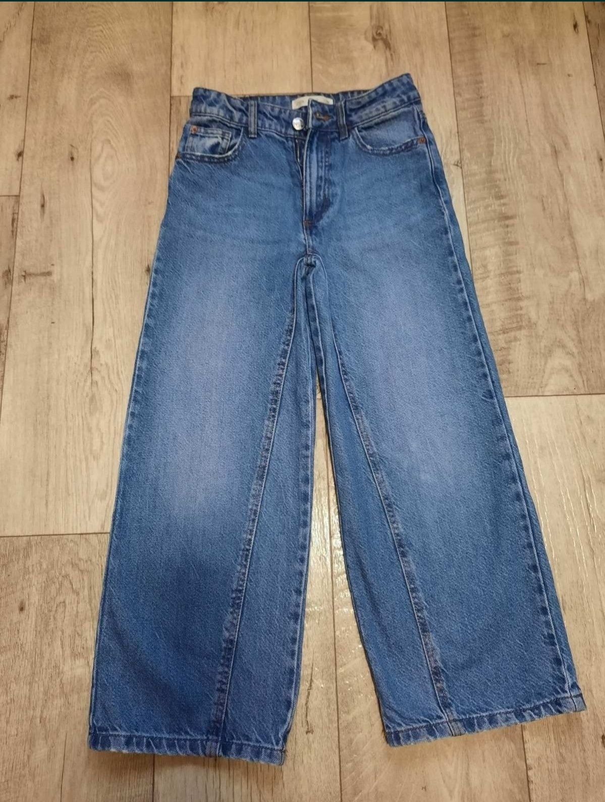 Продам джинсы для девочек фирмы ZARA