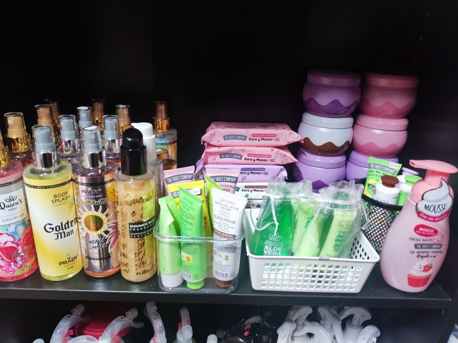 Vários produtos para nós e para.a casa