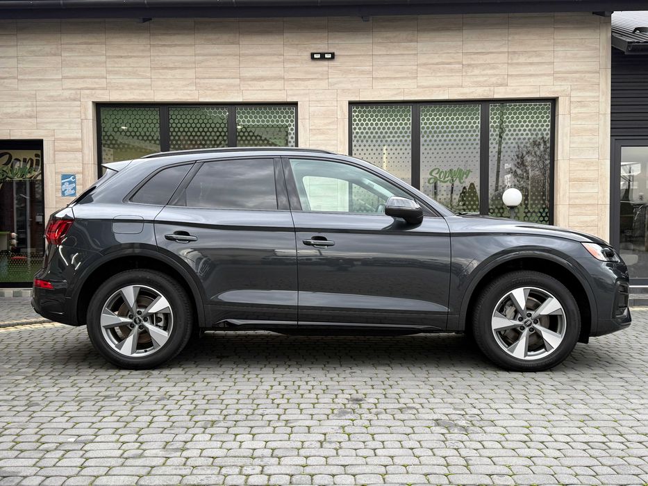 Audi Q5 2024   45 TFSI MHEV S-tronic