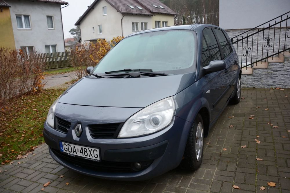 Renault Scenic kupiony w polskim salonie, pierwszy właściciel