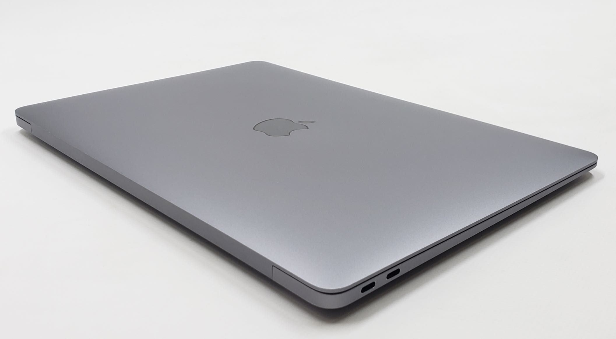 Купуй з Гарантією! Ноутбук MacBook Air 13" 2020 M1 l 16 GB l 256 GB