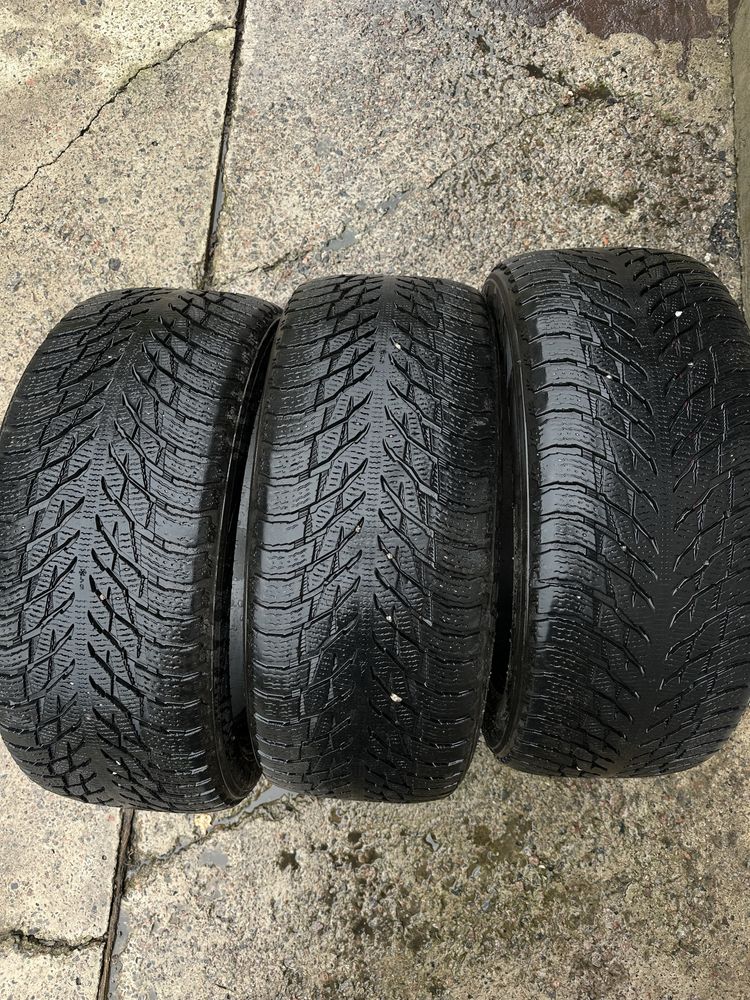 Зимова гума Nokian Hakkapelitta R3 SUV 265/50 R20