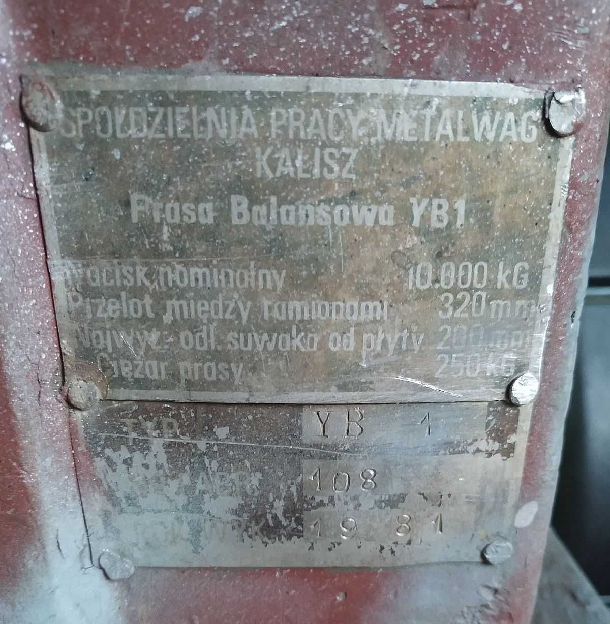 Prasa Balansowa YB1 Kalisz 10T + Stół