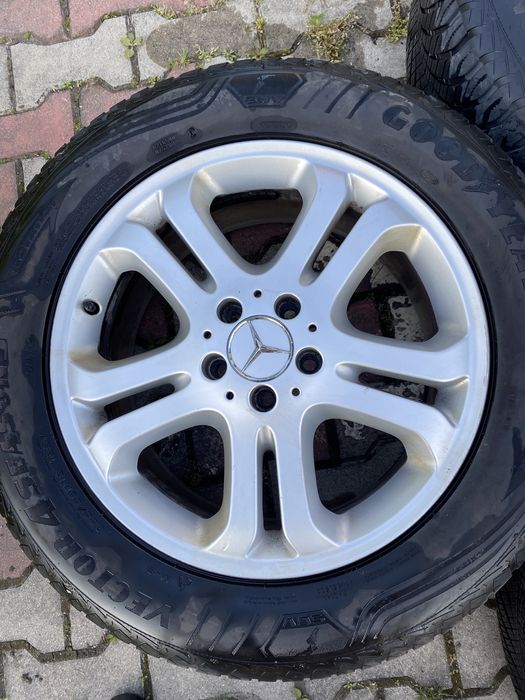 Felgi  18 Mercedes ML A164 8jx18 ET60