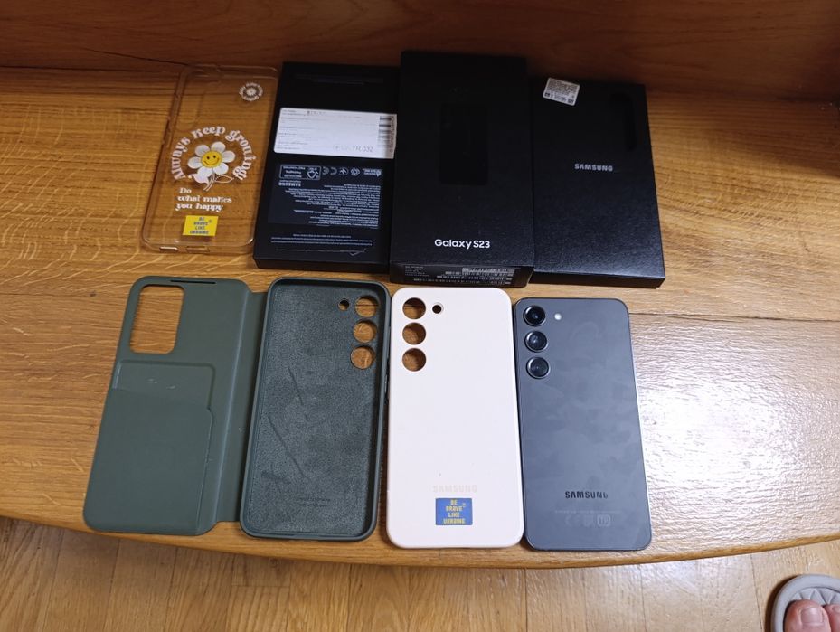 Samsung S23 8/128 офіційний ‼️‼️‼️