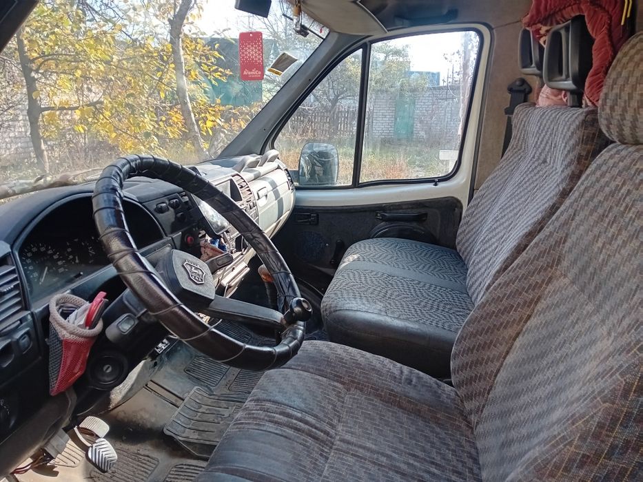 Продам Газель тент 4м 330202