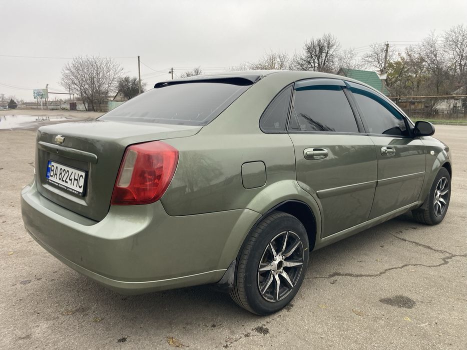 Продам Chevrolet lacetti 1.6