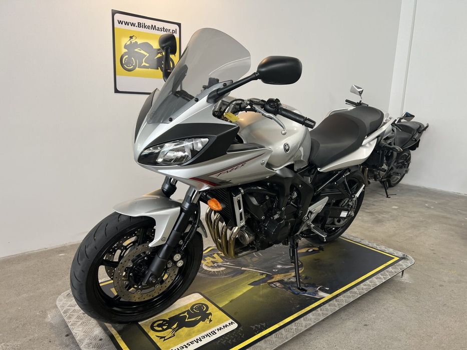 YAMAHA FZ6S FAZER S2 niski przebieg