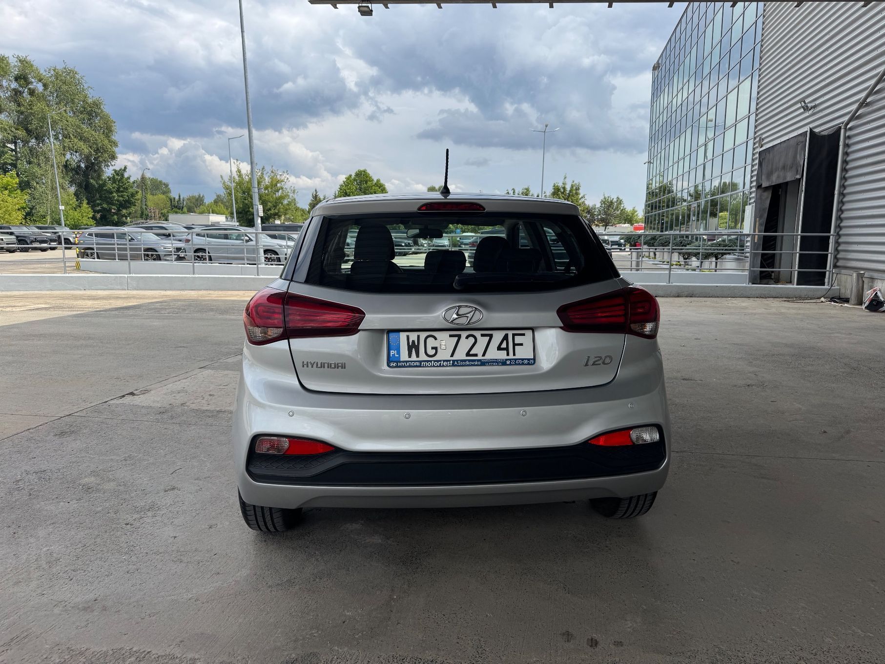 Hyundai i20 Hyundai I20 Classic Plus + Bluetooth (mały przebieg, bezwypadkowy)